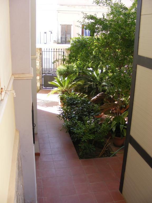 B&B Casavale Carloforte  Εξωτερικό φωτογραφία