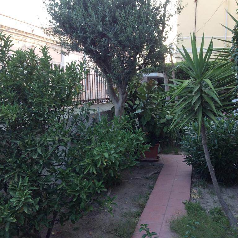 B&B Casavale Carloforte  Εξωτερικό φωτογραφία