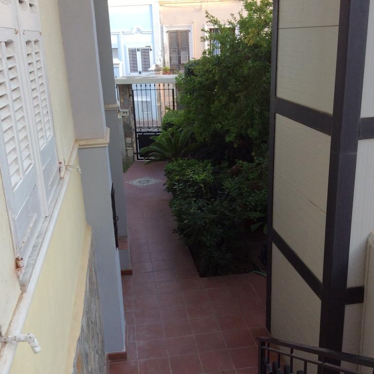 B&B Casavale Carloforte  Εξωτερικό φωτογραφία